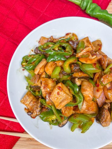 Oyster Mushroom Stir Fry - Jecca Chantilly