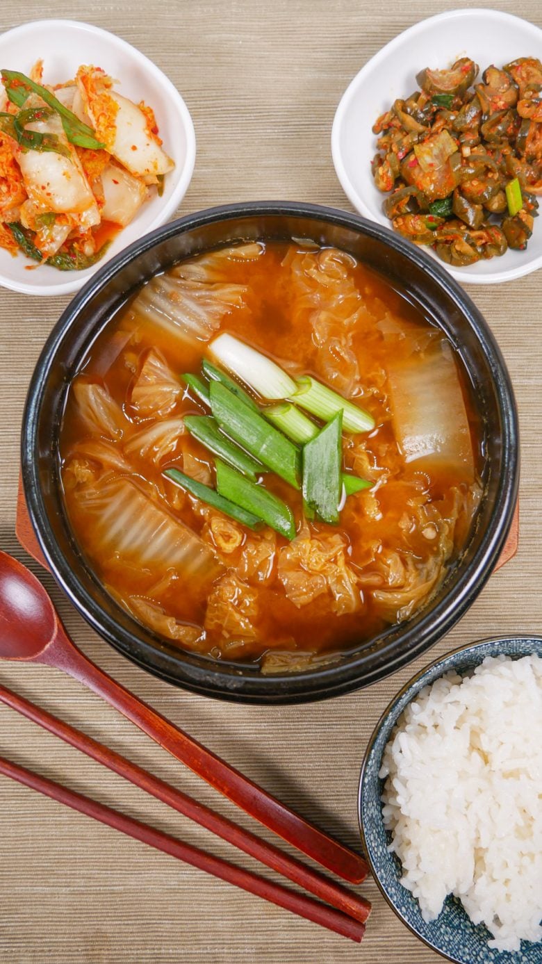 baechu-doenjang-guk