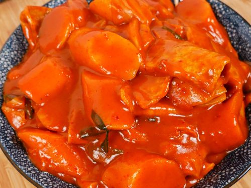 Easy Korean Spicy Tuna Kimbap - Jecca Chantilly