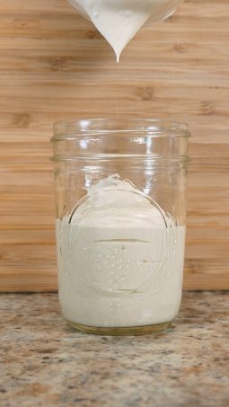 easy-vegan-mayo-recipe-2