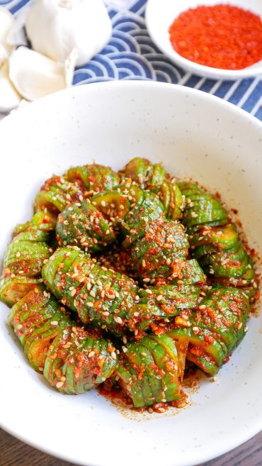 easy-asian-cucumber-salad