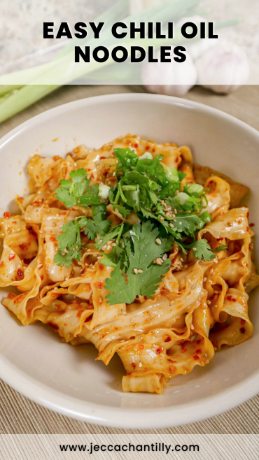 Easy Chili Oil Noodles - Jecca Chantilly