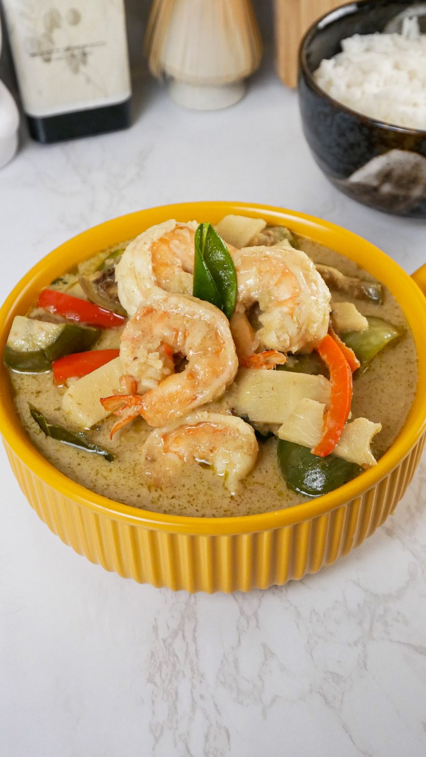 Thai Shrimp Green Curry with Vegetables - Jecca Chantilly